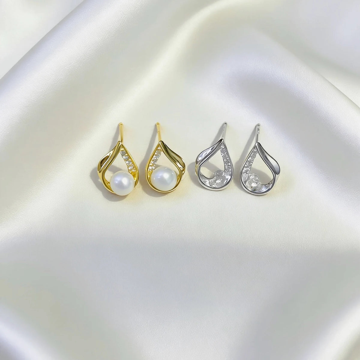 Pearls Water Drop Earrings